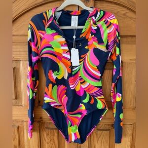 Trina Turk Lace Up Long-Sleeve Paddle  Swimsuit “Palms Paradise” size M NWT
